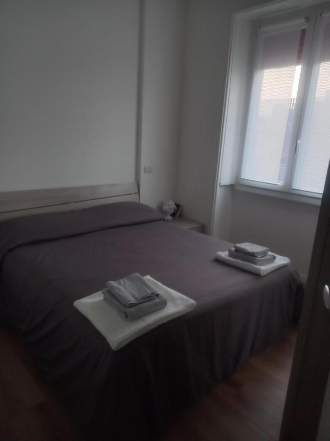 Bilocale 7 Piano Balcone Vista Skyline Apartment Milan Bagian luar foto
